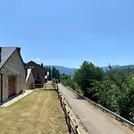 Prázdninový dům Casa Mya. A Modern Duplex In The Spanish Pyrenees Aso de Sobremonte