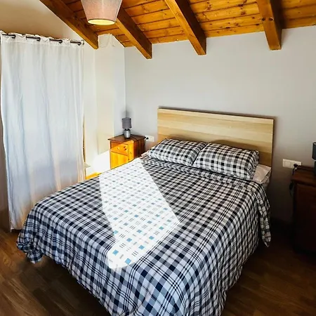 Сasa de vacaciones Casa Mya. A Modern Duplex In The Spanish Pyrenees *
