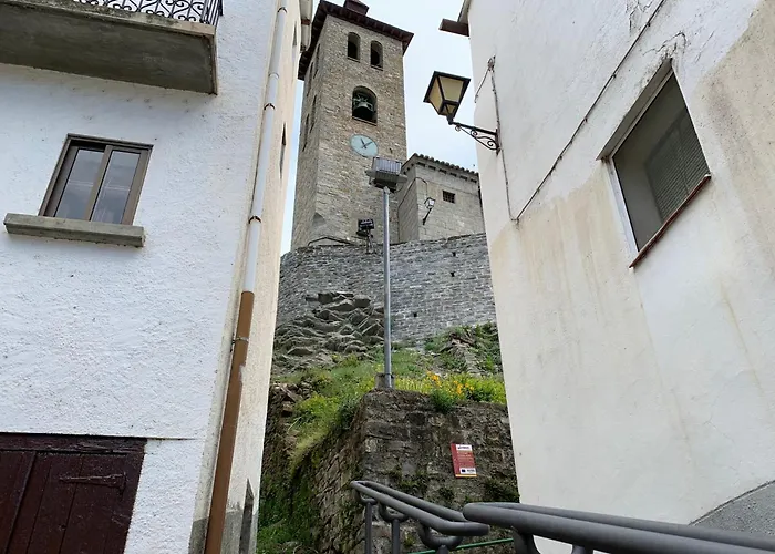 Casa Mya. A Modern Duplex In The Spanish Pyrenees